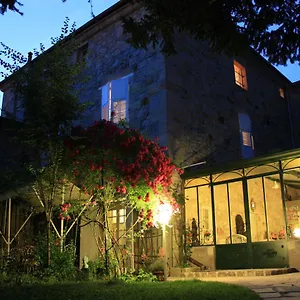 chambre-dhotes-la-maison-des-chartreux.hotels-rhonealpes.com/